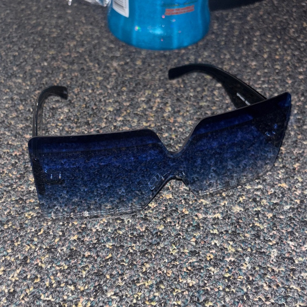Fashion Nova Blue Sunglasses